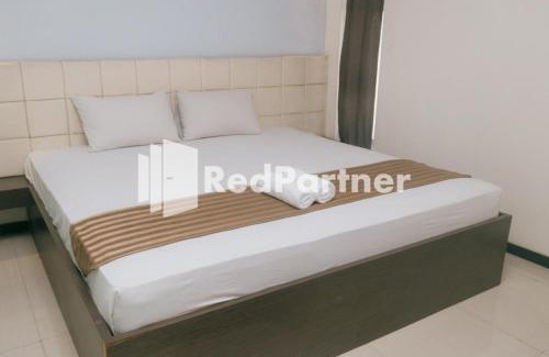 Surabaya Hotel | Pits Hotel Mitra RedDoorz near Atom Mall