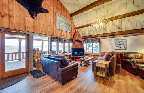Pittsburg House | Pittsburg Lake House with Magalloway Mountain Views!