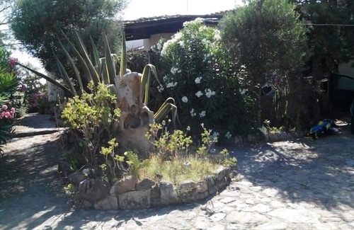 Pittulongu Apartment | Pittulongu, Olbia Villa a few steps from the siaggia