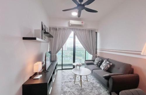 Petaling Jaya Apartment | PJ cozy grand design home 1-10 pax 5 min to Sunway
