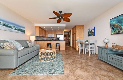 Honokowai Condo | PK F208 Kaanapali BeachFront Condo w Ocean Views Pools