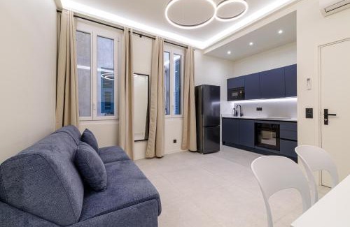 Old Town Apartment | PLACE MASSENA Coulée Verte