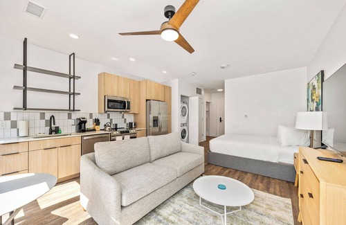 Huntsville Apartment | Placemakr Huntsville - MidCity District