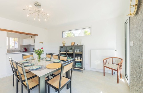 Morgat Villa | Plage de Morgat Comfortable villa 7 people with sea view SPA