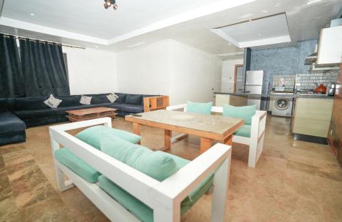 Plage des Nations Apartment | Plage des nations Appartement