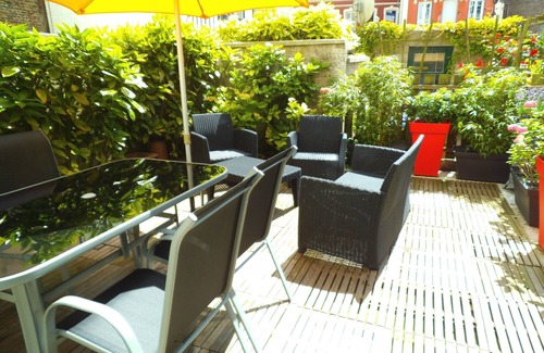 Mers-les-Bains Apartment | Plage ET Jardin Appartement RDC Face mer