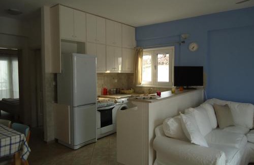 Skiathos Apartment | Plakes Suites