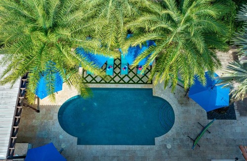 Plantation Villa | Plantation Acres Luxury Mansion & Private Pool