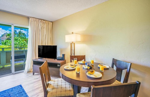 Wailua Apartment | Plantation Hale D10