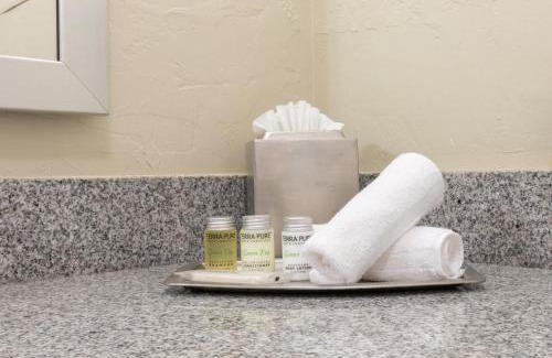 Wailua Hotel | Plantation Hale Suites