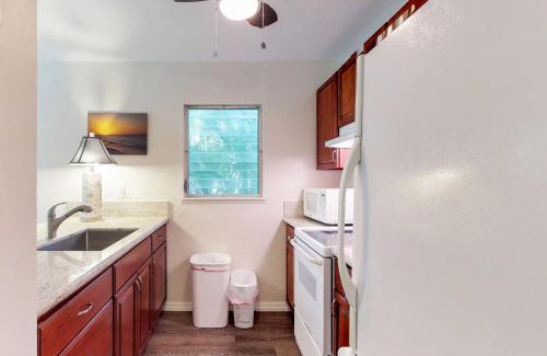 Wailua Apartment | Plantation Hale