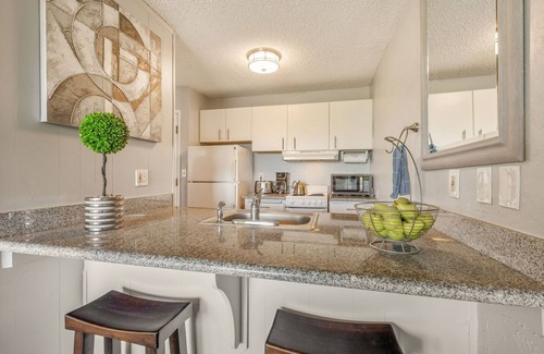 Kapaa Condo | Plantation Hale w/pool next to Coconut Marketplace in Kapaa (J15)