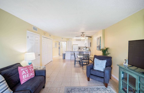 Fort Morgan Condo | Plantation Palms 6110 - Upgraded ground floor condo & great amenities