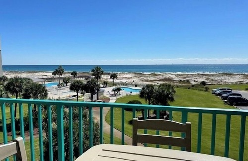Fort Morgan Condo | Plantation Palms 6412 from ALBVR! Beautiful views and fantastic amenities. Book today!