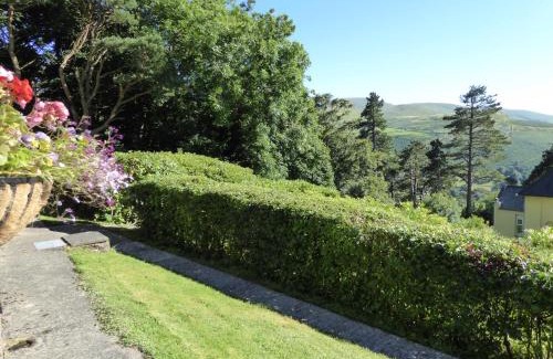 Llanfairfechan Bed & Breakfast | Plas Heulog Holiday Accommodation