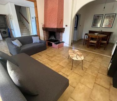 Centro Commerciale House | Platamona - Villa sul mare, Wi-Fi, Aria Condizionata, 8 posti
