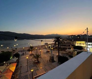 Samos Apartment | Plateia sea view loft