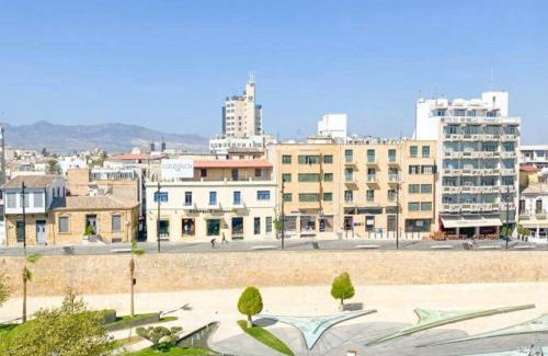 Nicosia Apartment | Plateia Suite Brillante