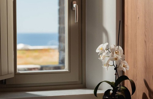 Kamari Apartment | Platies Luxury Apartments Santorini