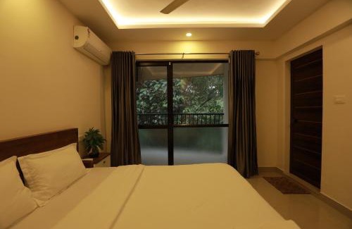 Nedumbassery Apartment | Platinum Airport Lounge by VVP