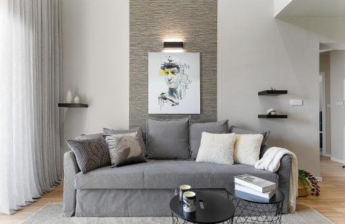 Universal Apartment | Platinum Haven By Staycom
