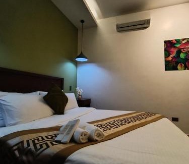 Caticlan Hotel | Plato De Ciudad II