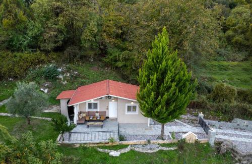 North Tzoumerka House | PLATS Traditional Living