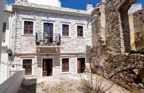 Aperathos Apartment | Platsa's House