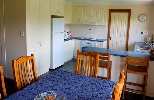 Bombowlee Cottage | Platypus Cottage Tumut