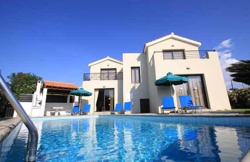 Kissonerga Villa | Platzia Beach Villas