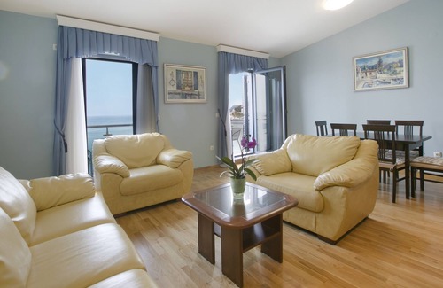 Budva Municipality Apartment | Plava Villa A1 3bedroom apartment with sea view