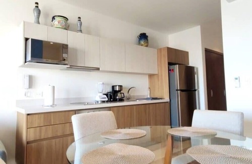 Gonzalo Guerrero Apartment | Playa del Carmen 2 bedroom/2 bath condo near beach and 5th Ave by Happy Address