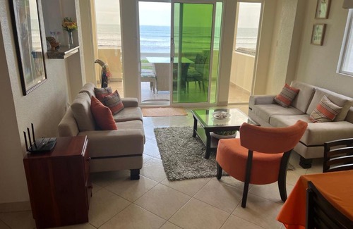 Canoa Apartment | Playa del Sol beachfront 2bedroom condo