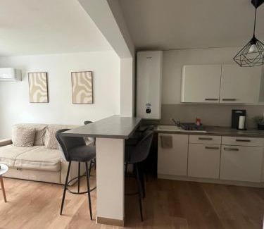 Sainte-Marie-la-Mer Apartment | Playa Del Sol Moderne Clim Vélo