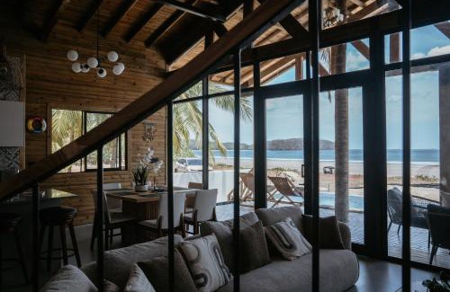 Las Escobas del Venado Villa | Playa Laska - Beachfront Luxury Villa & Pool