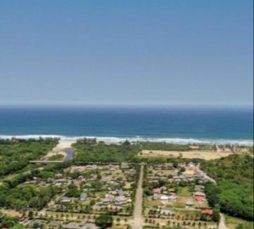 Olon House | PLAYA Y CAMPO EN UN SOLO LUGAR