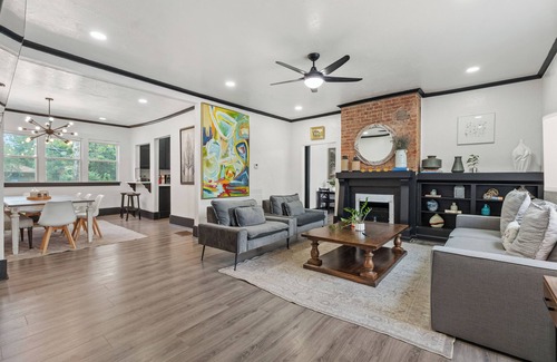 Central Oklahoma City House | Plaza District 6BR Oasis Walk to Art Food 15