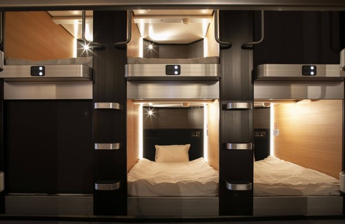 Yokote Hotel | PLAZA EAST CABIN - Caters to men
