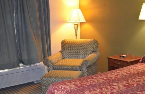 Big Spring Hotel | Plaza Inn Big Spring