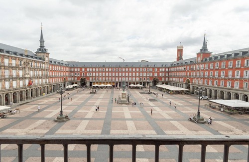 Palacio Apartment | PLAZA MAYOR by MONARO*