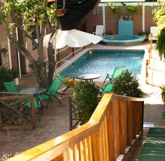 Data de Villamil Hotel | Plaza Muyuyo