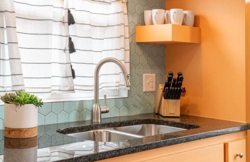 Central Oklahoma City Apartment | Plaza Pad I - New Apartment Near Plaza District