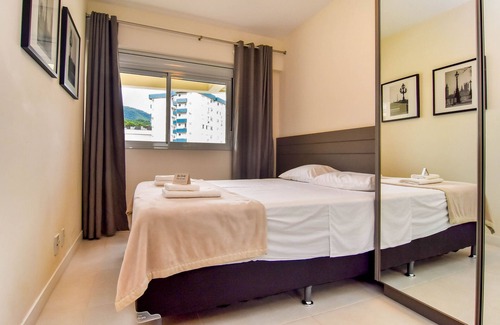 Florianopolis Apartment | Plaza Saint Tropez: Comfort in Itacorubi P2255