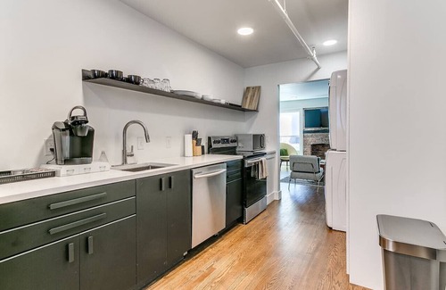 Central Oklahoma City Apartment | Plaza Southwest - Trendy 2Bed Apt