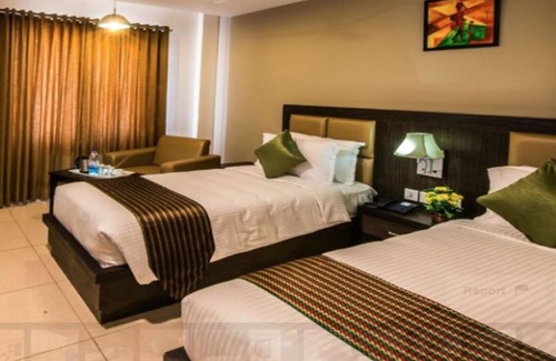 Tiruchirappalli Hotel | Plazza hotel , Trichy