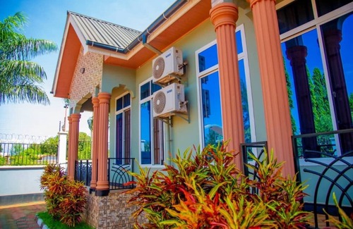 Moshi Apartment | Pleasant 1-bedroom apartment in Kilimanjaro Region