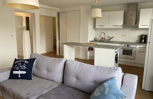 Saint-Cast-le-Guildo Apartment | Pleasant 2-bedroom flat for 5 people
