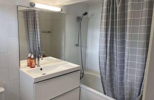 Bel-Air Nord Apartment | Pleasant 60 m² near Pipcus