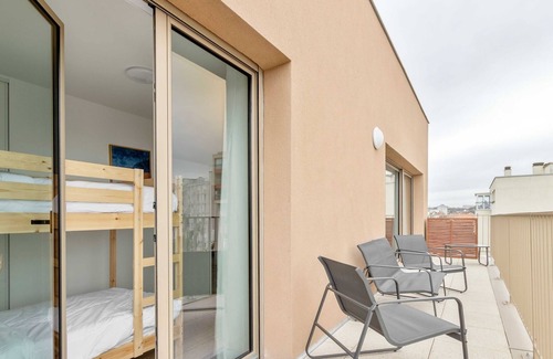 Champigny-sur-Marne Apartment | Pleasant Apt with Balcony-6P-Close to Disney/Paris