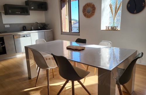 La Palme Apartment | Pleasant apartment in a charming village 10 minutes from the beach